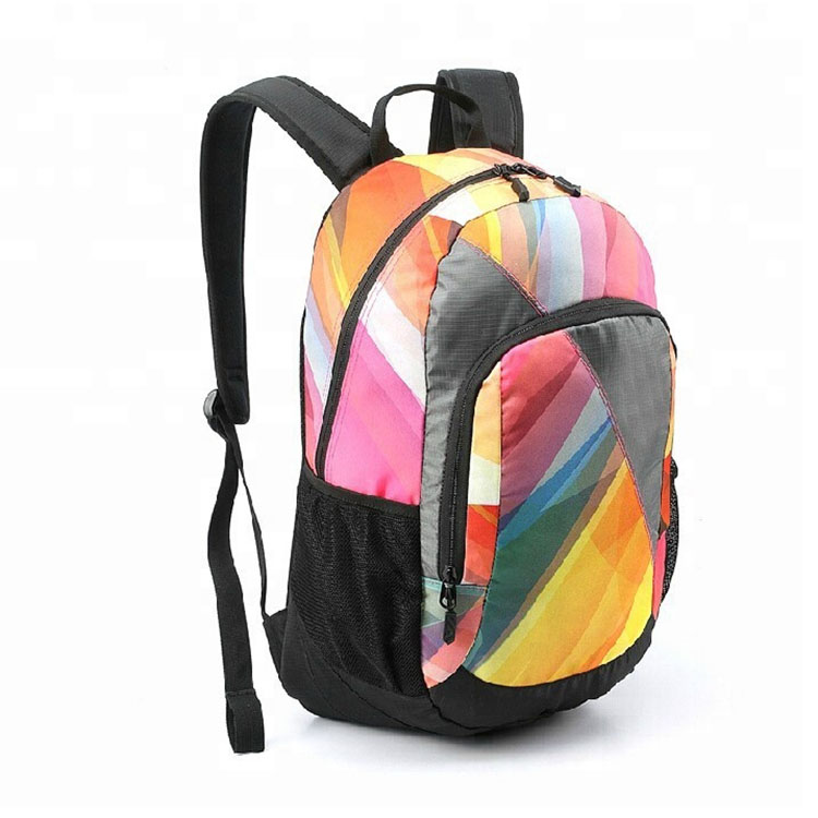   Многоцветный рюкзак с принтом для подростков 